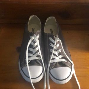 Size 7 Grey Converse Dainty Sneakers